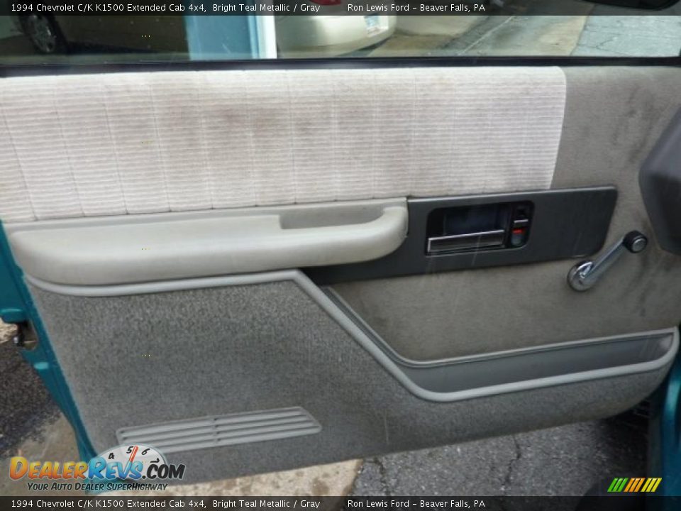 Door Panel of 1994 Chevrolet C/K K1500 Extended Cab 4x4 Photo #14