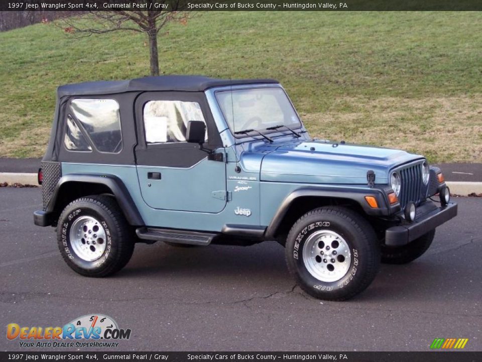 Gunmetal Pearl 1997 Jeep Wrangler Sport 4x4 Photo #4