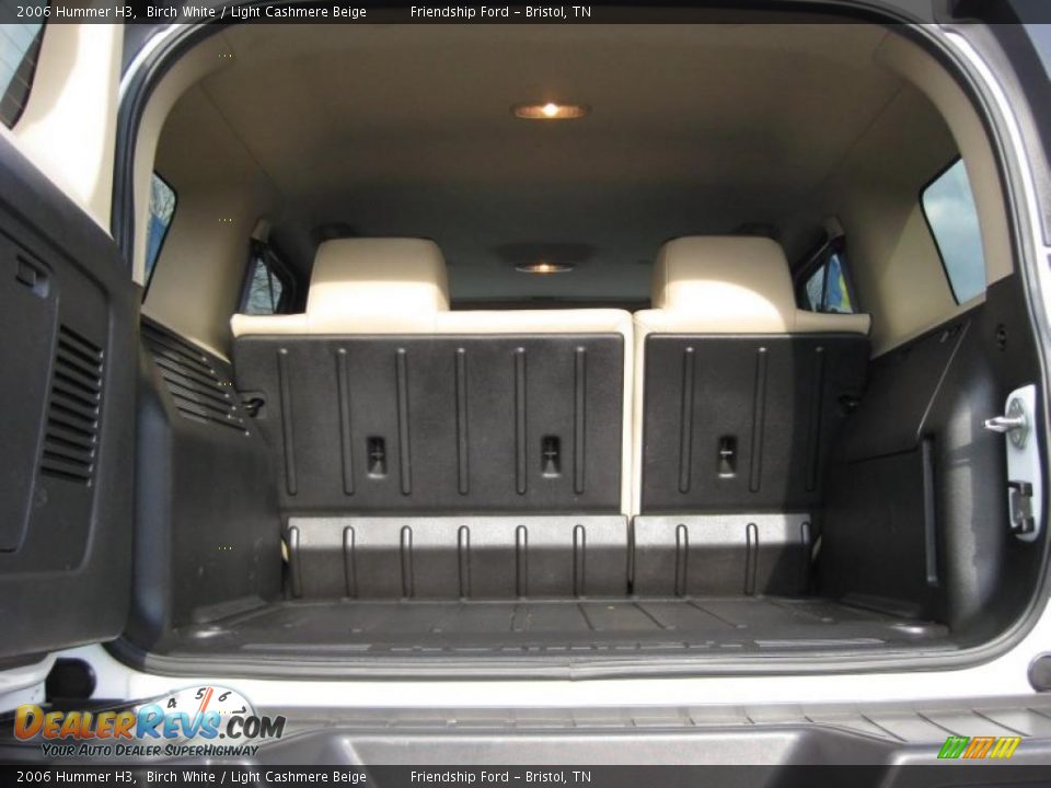 2006 Hummer H3 Birch White / Light Cashmere Beige Photo #12