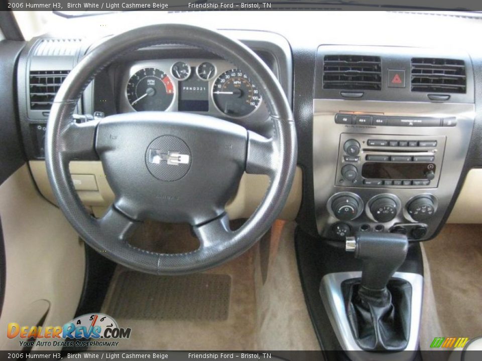 2006 Hummer H3 Birch White / Light Cashmere Beige Photo #25