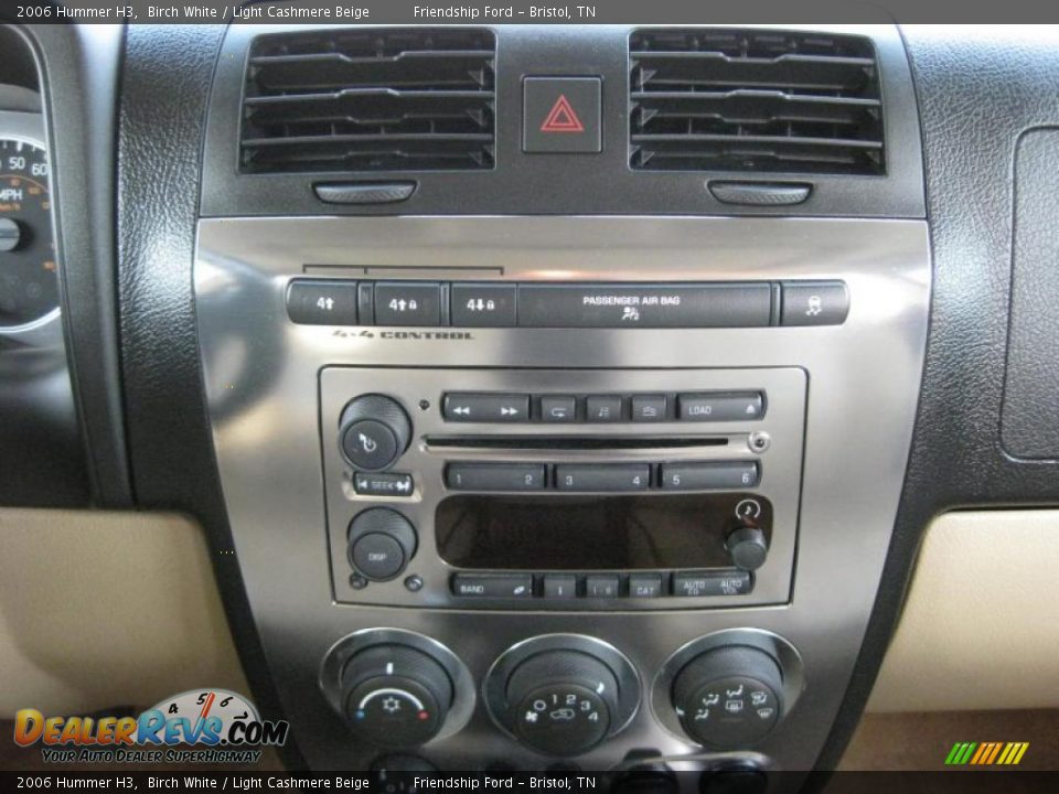 2006 Hummer H3 Birch White / Light Cashmere Beige Photo #26
