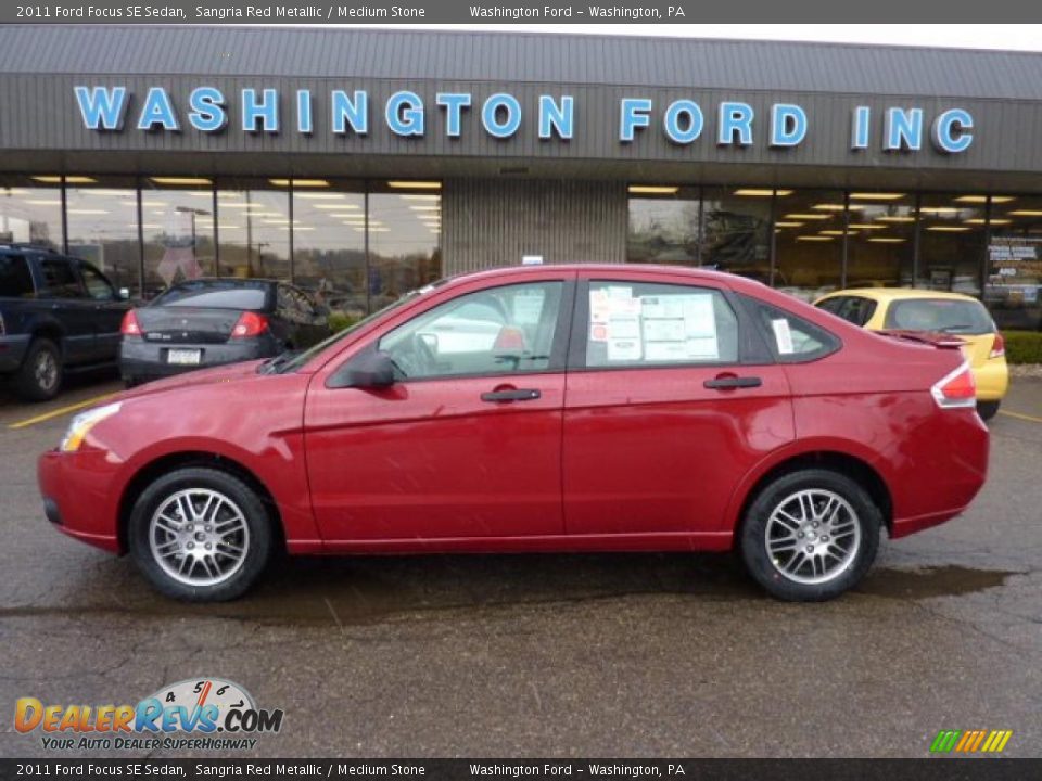 2011 Ford Focus SE Sedan Sangria Red Metallic / Medium Stone Photo #1