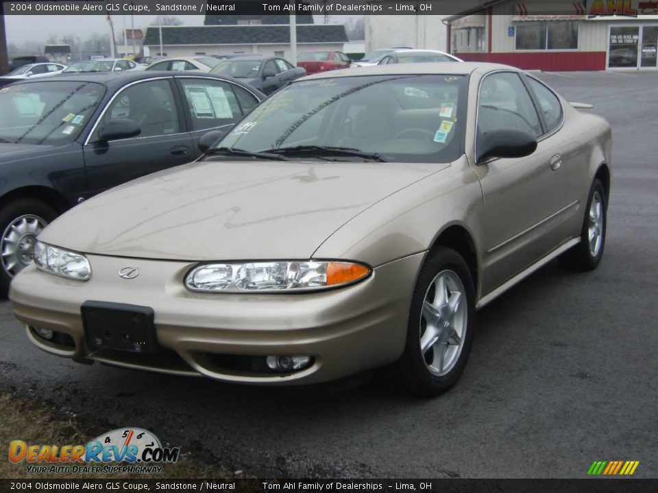 2004 Oldsmobile Alero GLS Coupe Sandstone / Neutral Photo #1