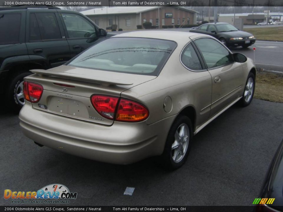 2004 Oldsmobile Alero GLS Coupe Sandstone / Neutral Photo #3