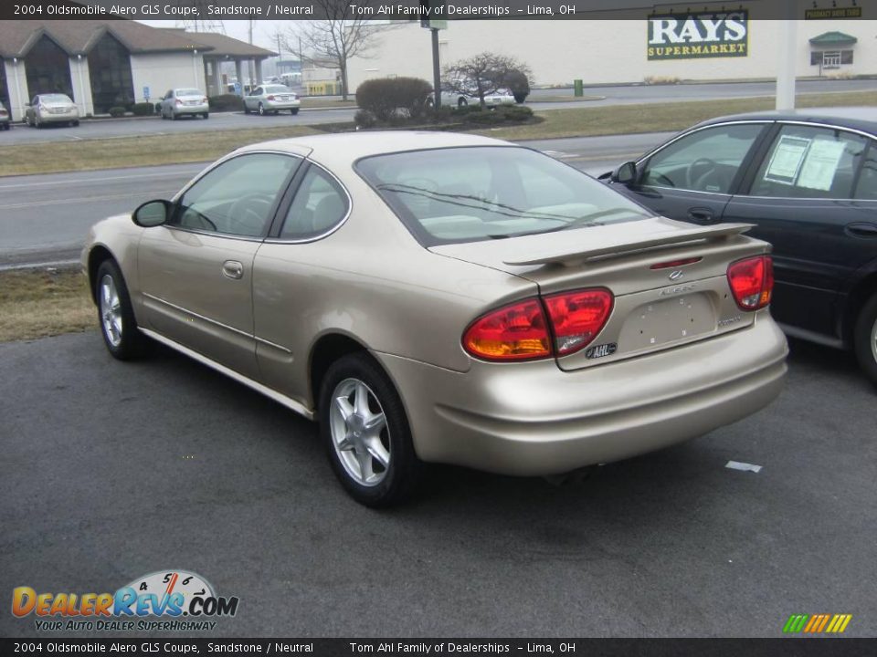 2004 Oldsmobile Alero GLS Coupe Sandstone / Neutral Photo #4