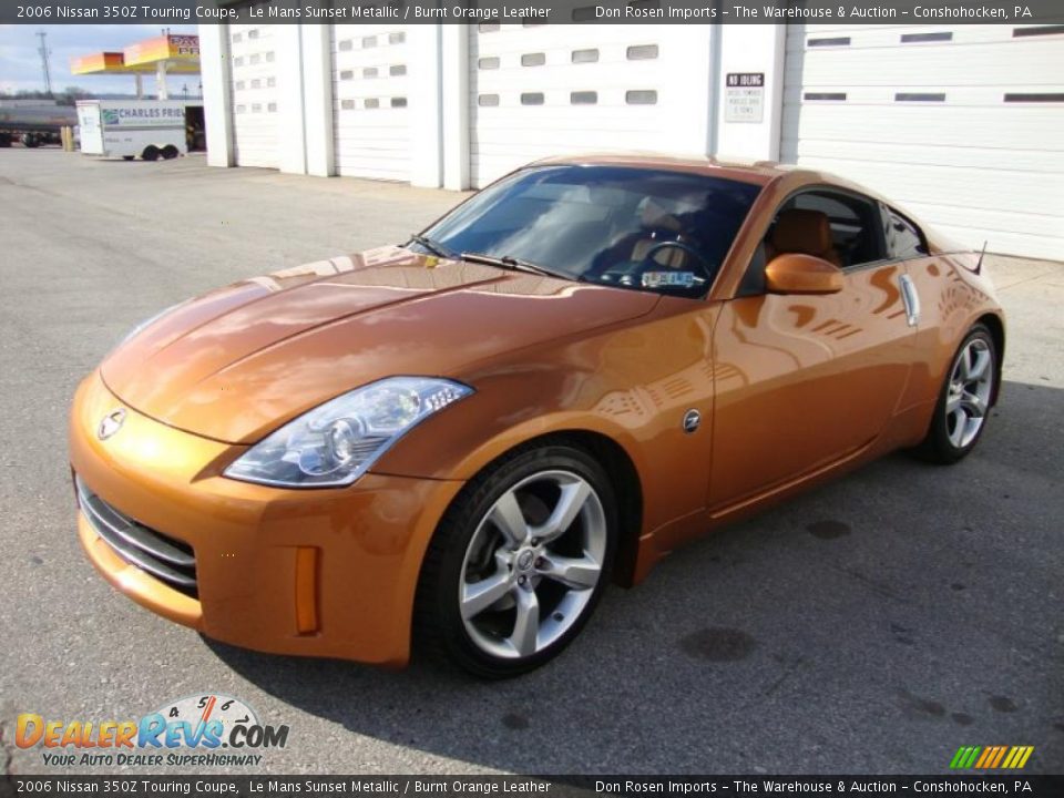 Front 3/4 View of 2006 Nissan 350Z Touring Coupe Photo #2