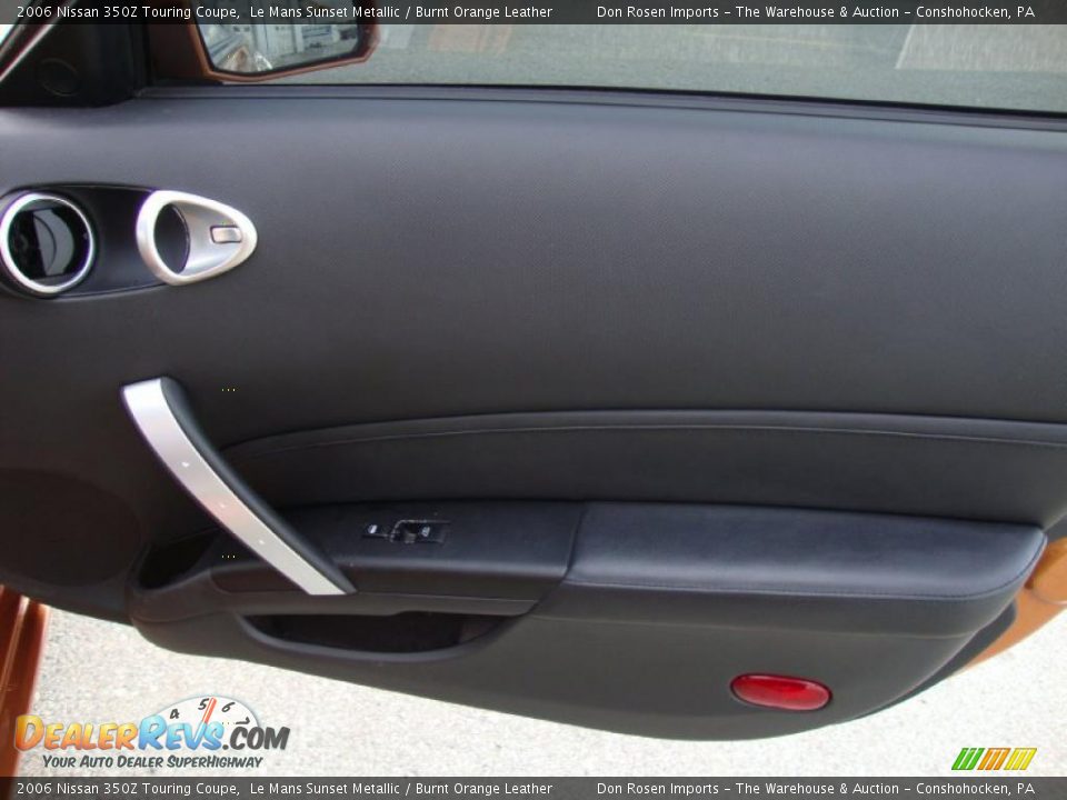 Door Panel of 2006 Nissan 350Z Touring Coupe Photo #22