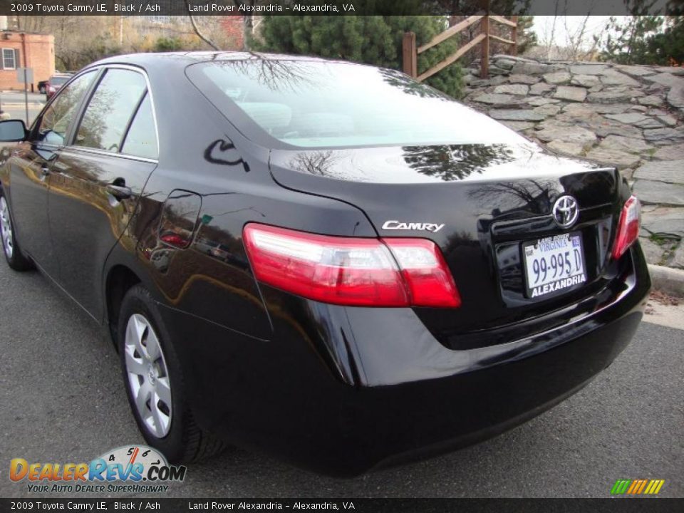 2009 Toyota Camry LE Black / Ash Photo #4