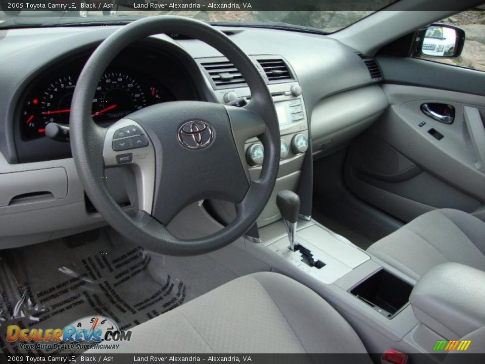 2009 Toyota Camry LE Black / Ash Photo #11