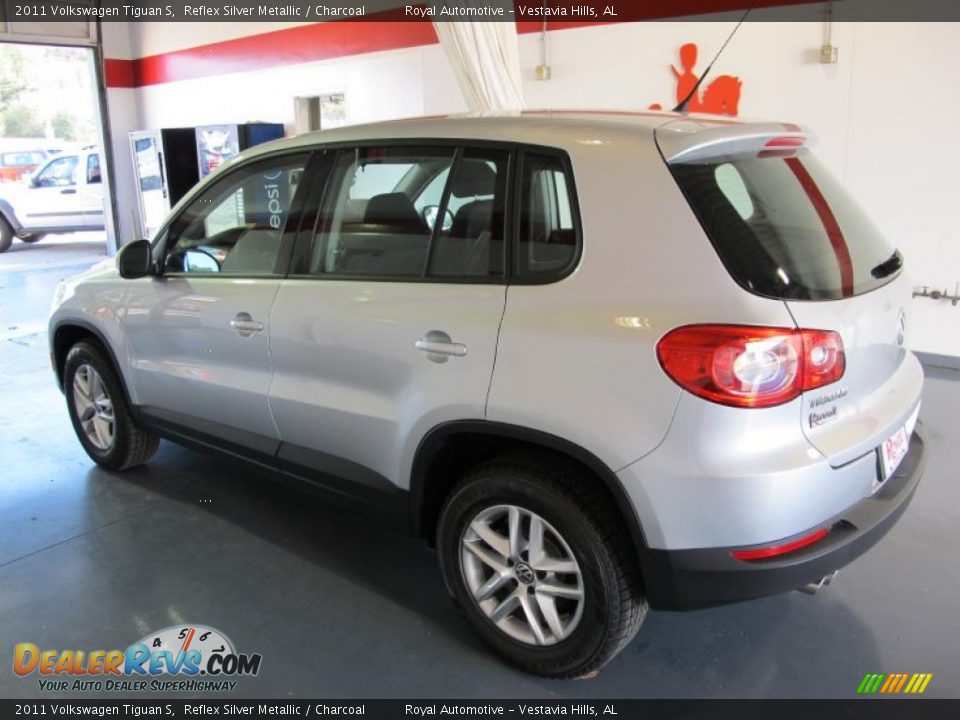 Reflex Silver Metallic 2011 Volkswagen Tiguan S Photo #2