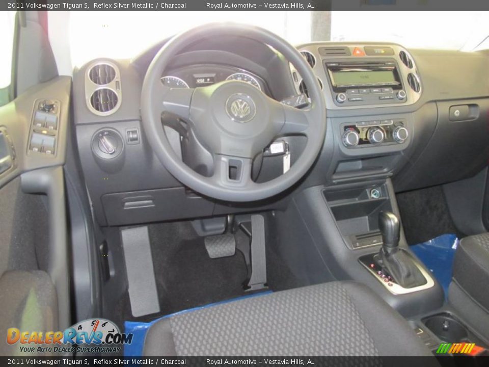 2011 Volkswagen Tiguan S Reflex Silver Metallic / Charcoal Photo #12