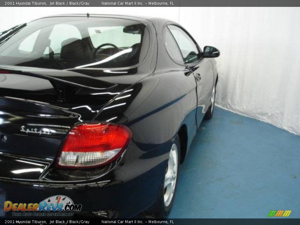 2001 Hyundai Tiburon Jet Black / Black/Gray Photo #30