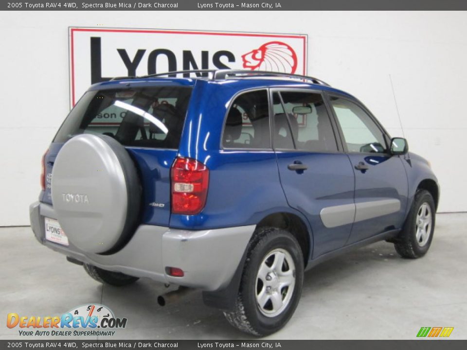2005 Toyota RAV4 4WD Spectra Blue Mica / Dark Charcoal Photo #25