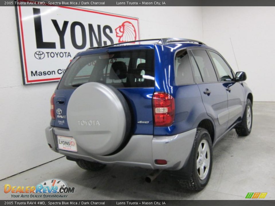 2005 Toyota RAV4 4WD Spectra Blue Mica / Dark Charcoal Photo #33