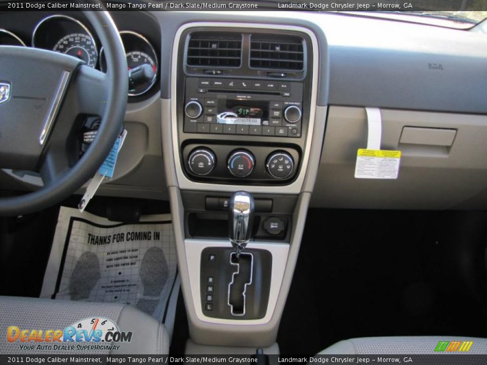 Controls of 2011 Dodge Caliber Mainstreet Photo #10