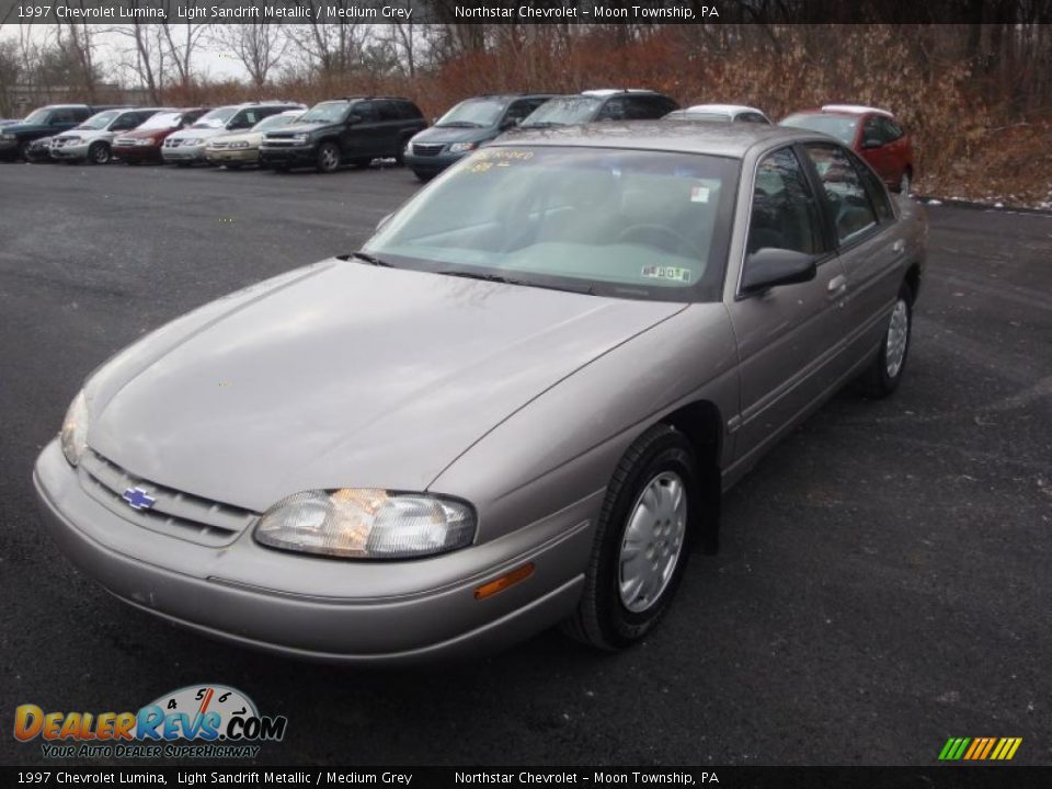 Front 3/4 View of 1997 Chevrolet Lumina  Photo #8