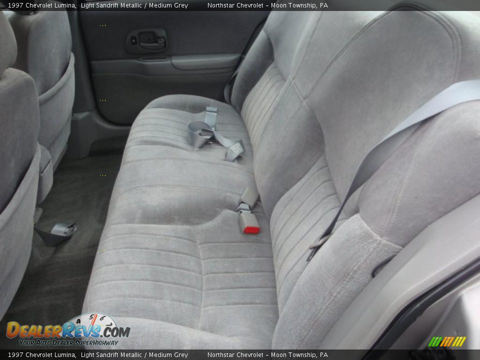 Medium Grey Interior - 1997 Chevrolet Lumina  Photo #11