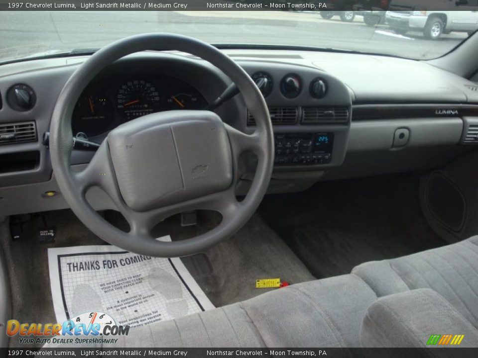 Medium Grey Interior - 1997 Chevrolet Lumina  Photo #12