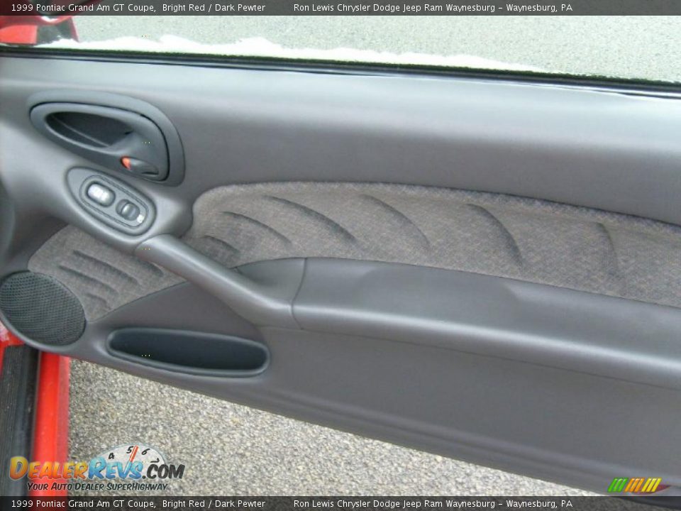 1999 Pontiac Grand Am GT Coupe Bright Red / Dark Pewter Photo #18