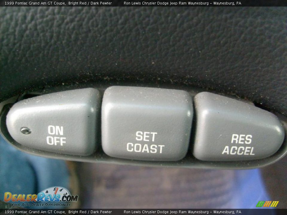 1999 Pontiac Grand Am GT Coupe Bright Red / Dark Pewter Photo #21