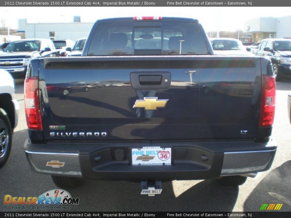 2011 Chevrolet Silverado 1500 LT Extended Cab 4x4 Imperial Blue Metallic / Ebony Photo #2