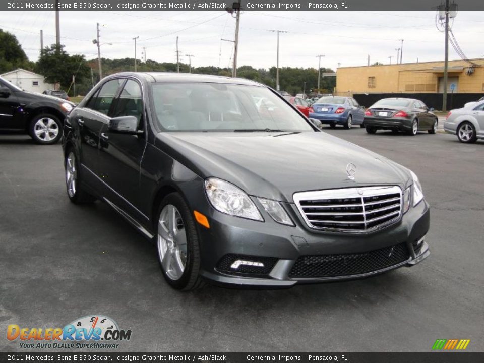 Front 3/4 View of 2011 Mercedes-Benz E 350 Sedan Photo #3