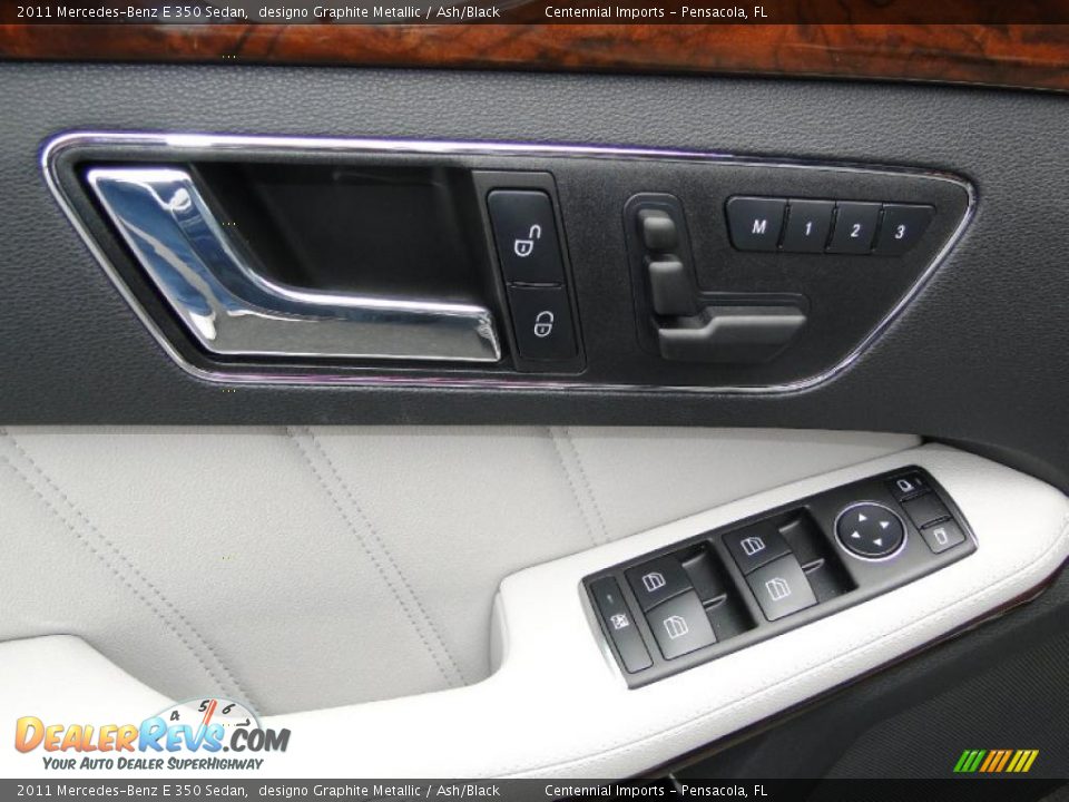 Controls of 2011 Mercedes-Benz E 350 Sedan Photo #17