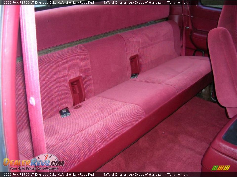 Ruby Red Interior - 1996 Ford F150 XLT Extended Cab Photo #8