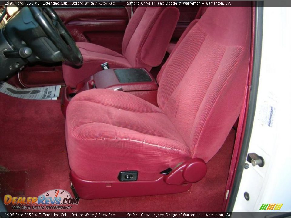Ruby Red Interior - 1996 Ford F150 XLT Extended Cab Photo #9
