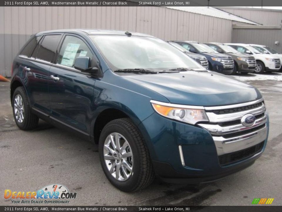 Front 3/4 View of 2011 Ford Edge SEL AWD Photo #1