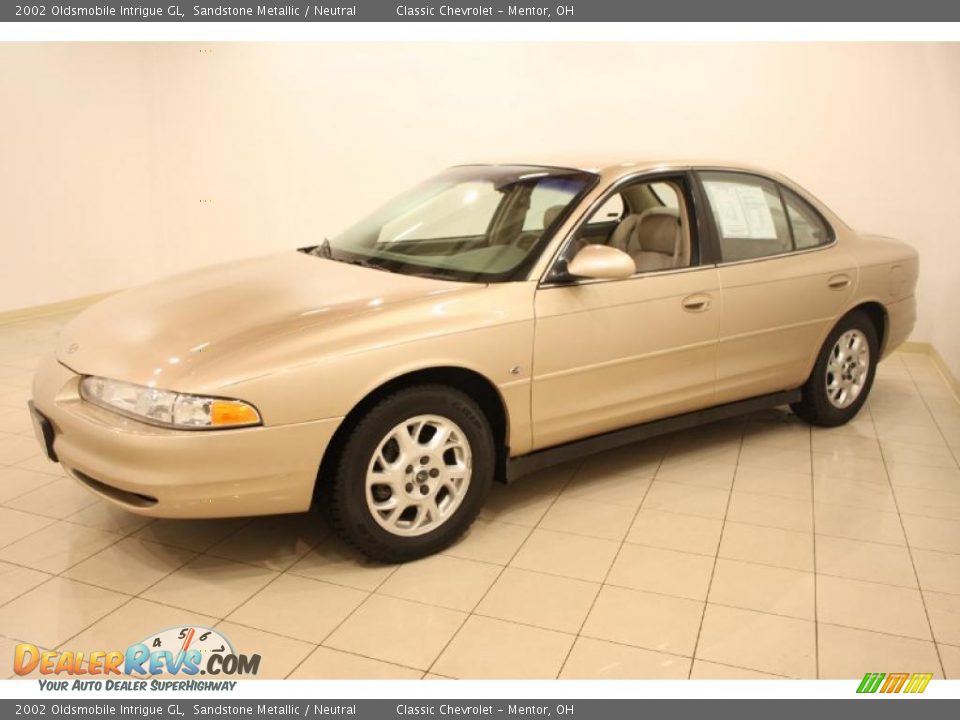 2002 Oldsmobile Intrigue GL Sandstone Metallic / Neutral Photo #3