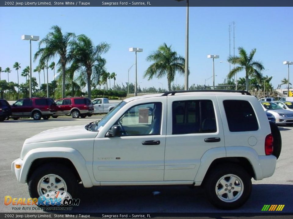 2002 Jeep Liberty Limited Stone White / Taupe Photo #10