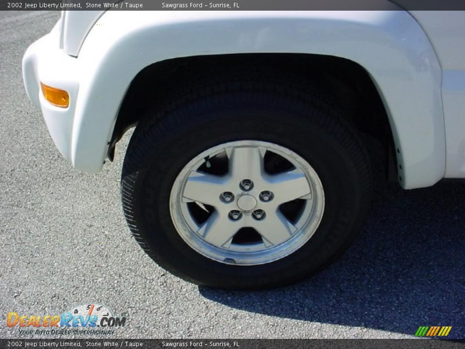 2002 Jeep Liberty Limited Stone White / Taupe Photo #12