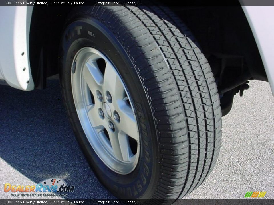 2002 Jeep Liberty Limited Stone White / Taupe Photo #27