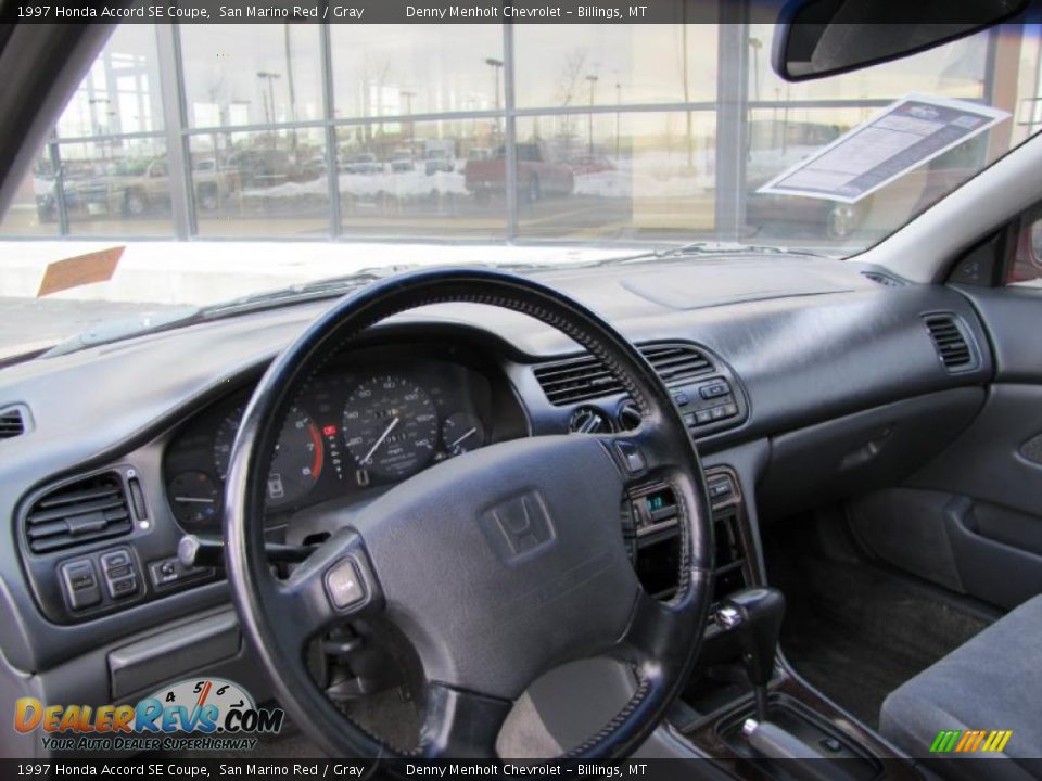 1997 Honda Accord SE Coupe San Marino Red / Gray Photo #6