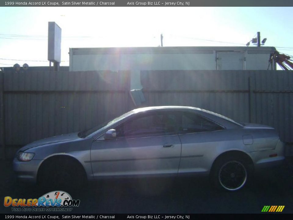 1999 Honda Accord LX Coupe Satin Silver Metallic / Charcoal Photo #2