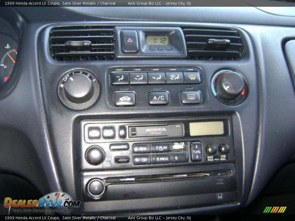 1999 Honda Accord LX Coupe Satin Silver Metallic / Charcoal Photo #8