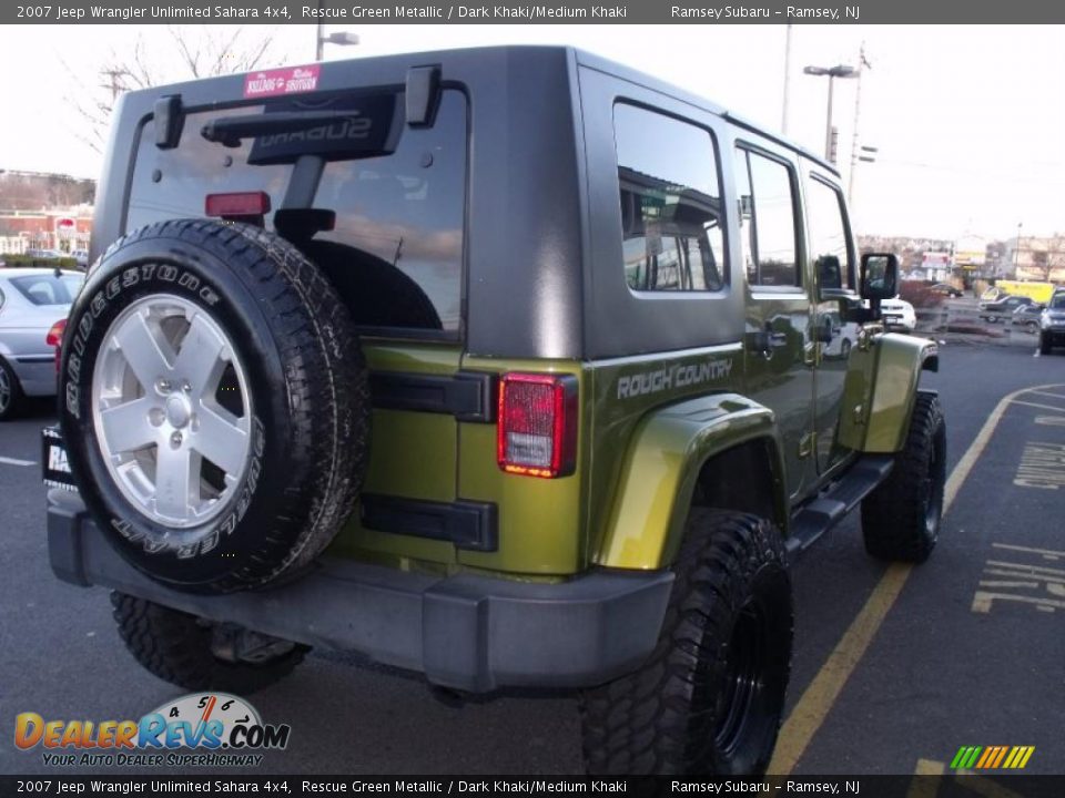 2007 Jeep Wrangler Unlimited Sahara 4x4 Rescue Green Metallic / Dark Khaki/Medium Khaki Photo #5