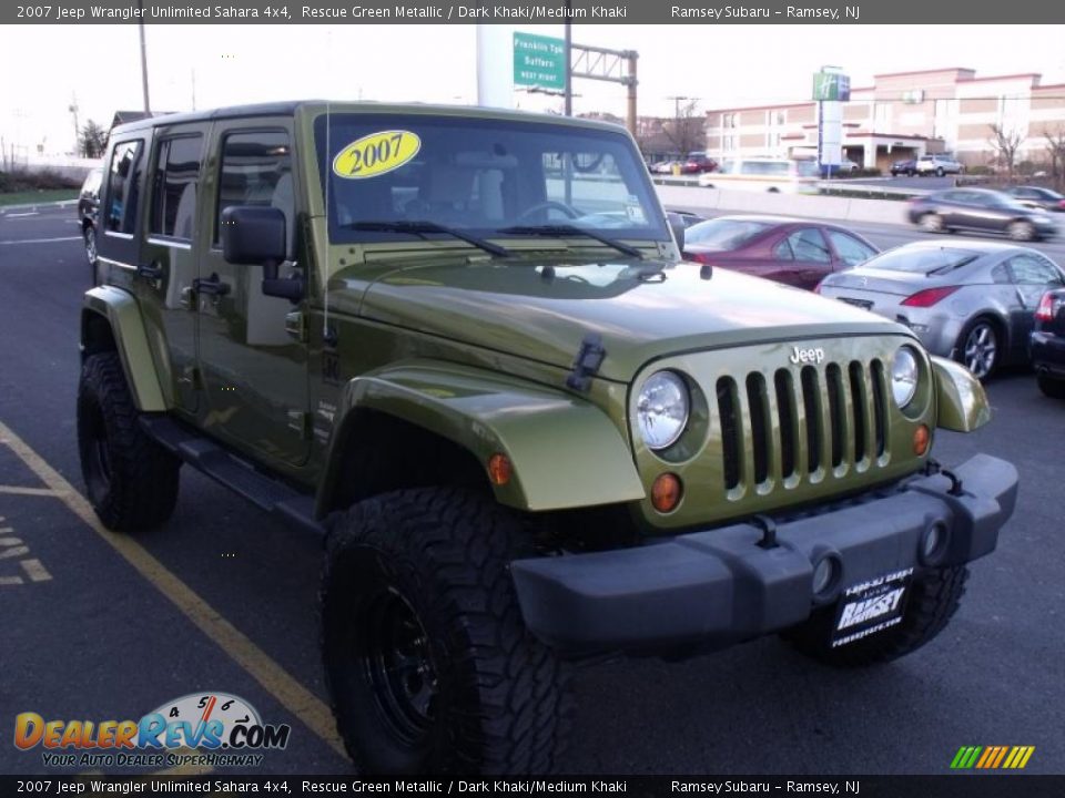 2007 Jeep Wrangler Unlimited Sahara 4x4 Rescue Green Metallic / Dark Khaki/Medium Khaki Photo #7