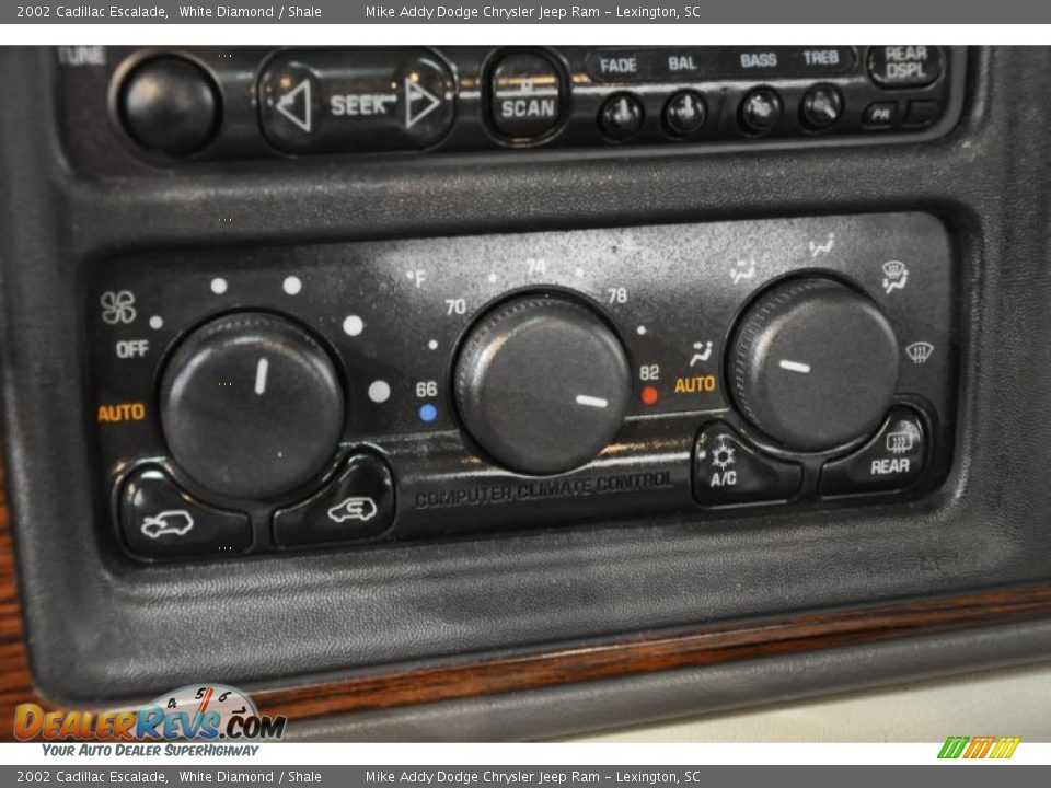 2002 Cadillac Escalade White Diamond / Shale Photo #13