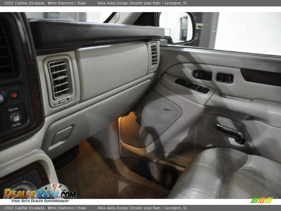 2002 Cadillac Escalade White Diamond / Shale Photo #16