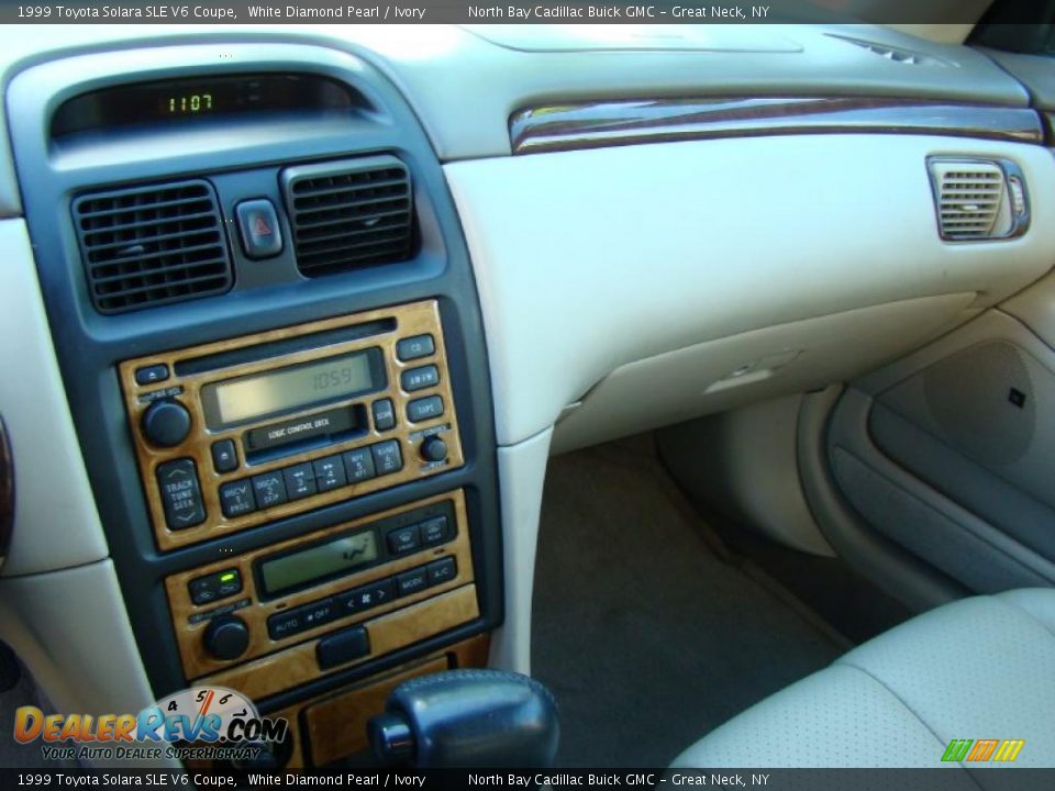 1999 Toyota Solara SLE V6 Coupe White Diamond Pearl / Ivory Photo #14