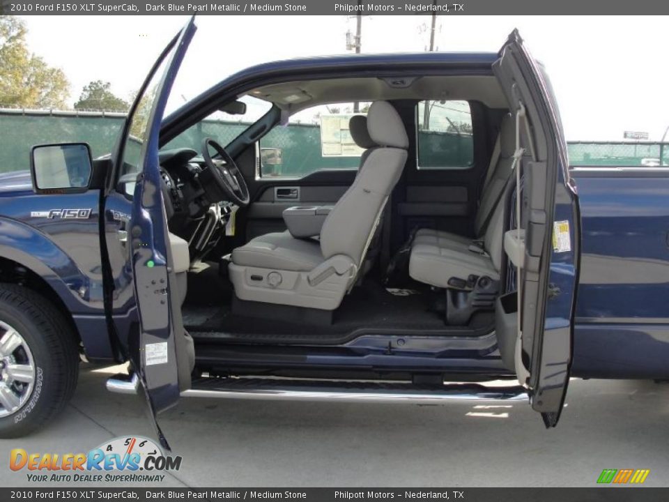 Medium Stone Interior - 2010 Ford F150 XLT SuperCab Photo #17