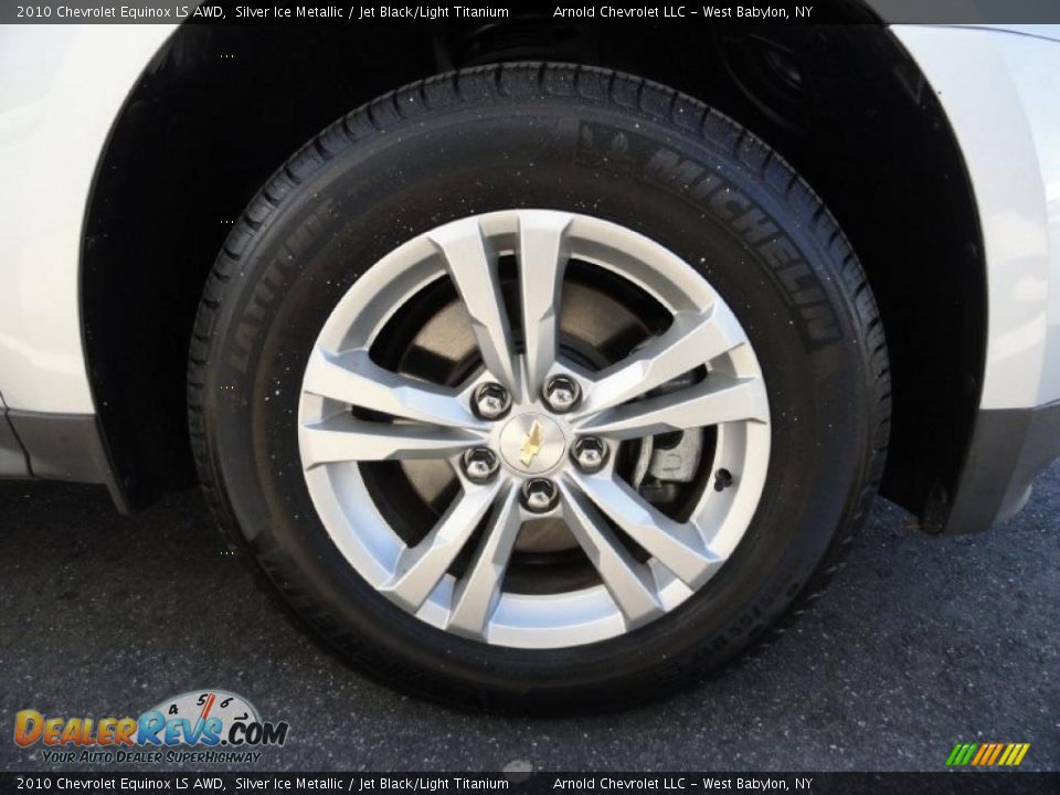 2010 Chevrolet Equinox LS AWD Wheel Photo #8