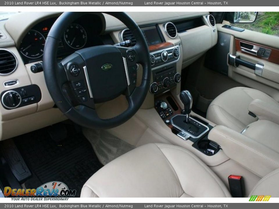 Almond/Nutmeg Interior - 2010 Land Rover LR4 HSE Lux Photo #12