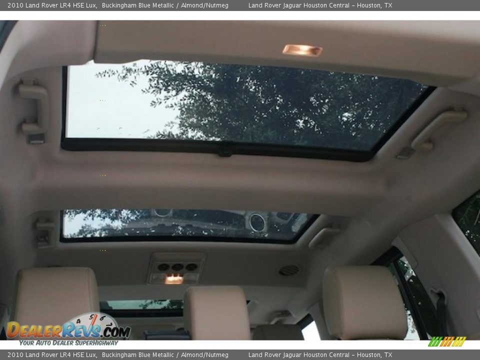 Sunroof of 2010 Land Rover LR4 HSE Lux Photo #18