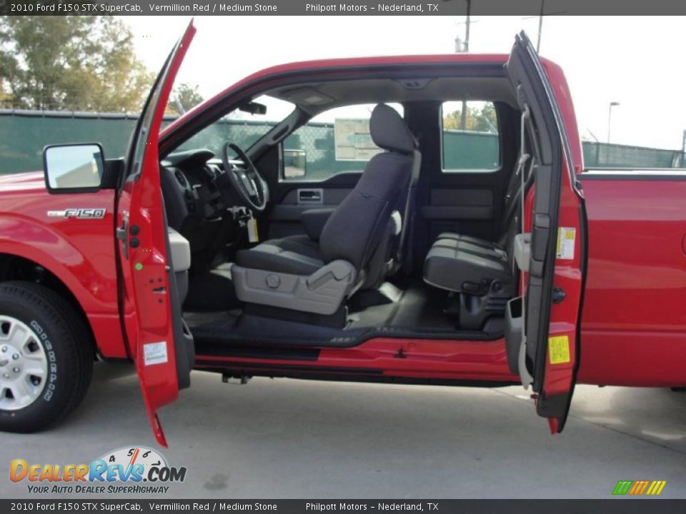 Medium Stone Interior - 2010 Ford F150 STX SuperCab Photo #17