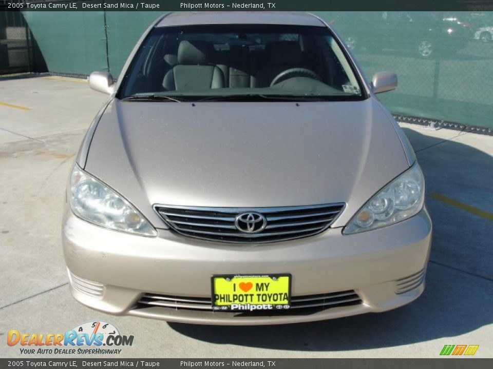 2005 Toyota Camry LE Desert Sand Mica / Taupe Photo #8