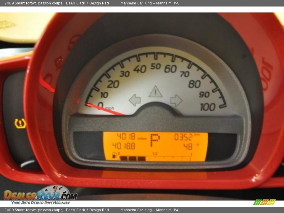 2009 Smart fortwo passion coupe Gauges Photo #6