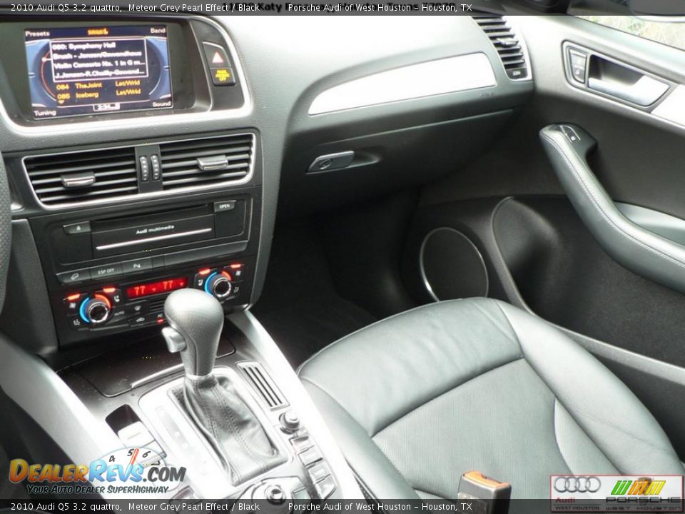 2010 Audi Q5 3.2 quattro Meteor Grey Pearl Effect / Black Photo #7
